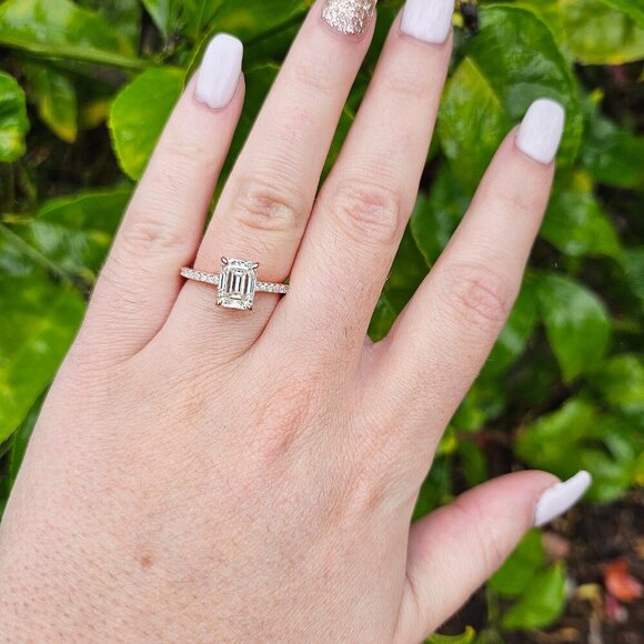 2 CT Rectangle Emerald Cut Moissanite Ring, Sterling Silver, Size 6, Rose Gold - Picture 4 of 8